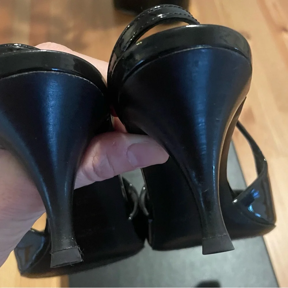 Saint Laurent Blade Patent Slingback Heels - Picture 6 of 9